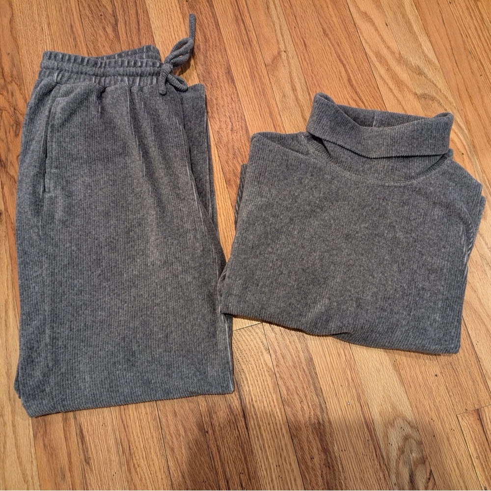 On 34th Matching Set